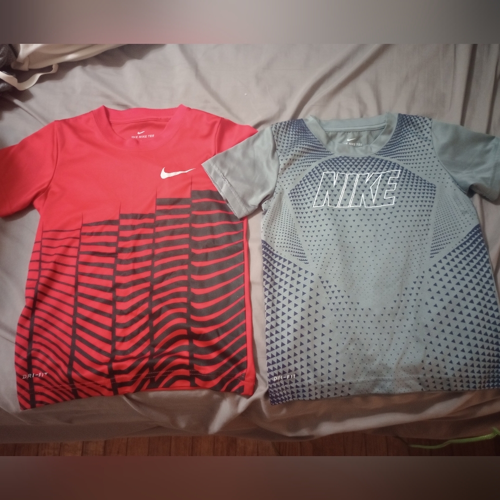 Nike Kids Red and Gray T-Shirts Set